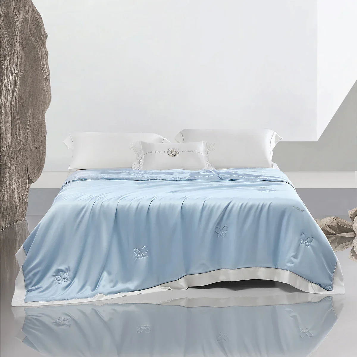 Tencel™ Mulberry Silk Antibacterial Comforter | Washable, Hypoallergenic & Cool for Tropical Sleep