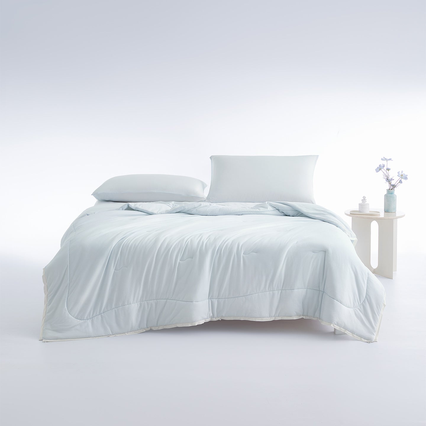 CloudKnit Tencel-Cotton Comforter | Eco-Friendly, Breathable & Lightweight for Tropical Bedrooms