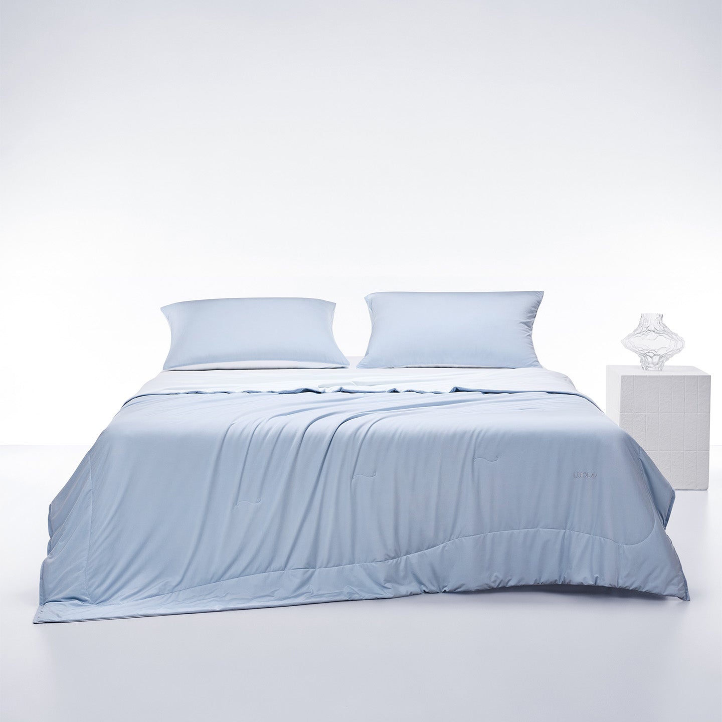 Quick-Dry Tussah Silk Comforter | Natural Cooling & Moisture-Wicking for Year-Round Comfort
