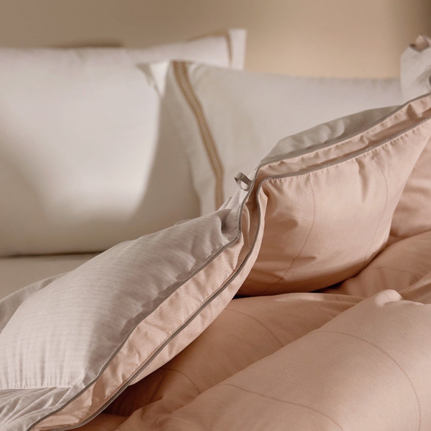 95% Goose Down Heavy-Weight Quilt | Snowfield Grade Warmth for Cold Air-Con Rooms & Travel