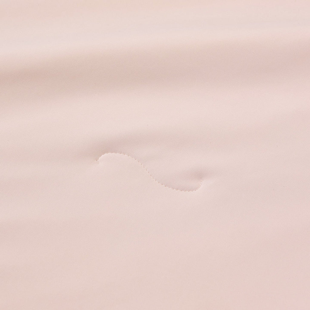 Dual-Sided Cooling Fibre Comforter | Quick-Dry Ice-Touch Feel for Singapore's Hot Humid Nights