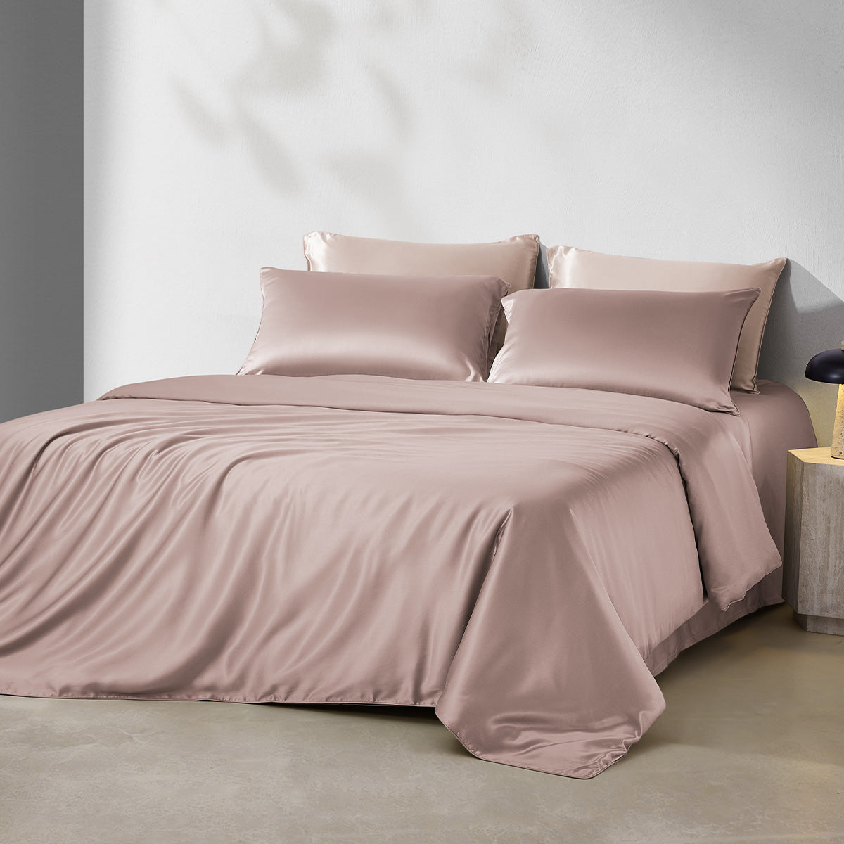 Mulberry Silk Duvet Cover | Naturally Cooling, Hypoallergenic & Silky-Smooth for Warm Nights