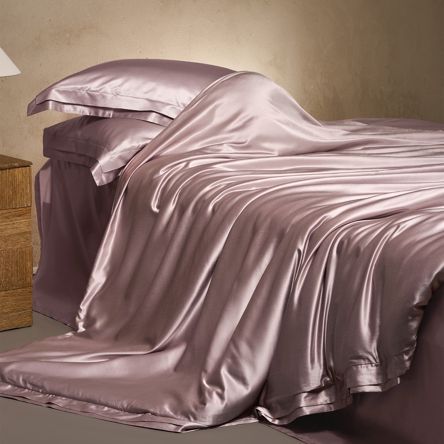 Premium Washable Mulberry Silk Comforter | Hotel-Grade Luxury Coverless Design for Deep Restful Sleep