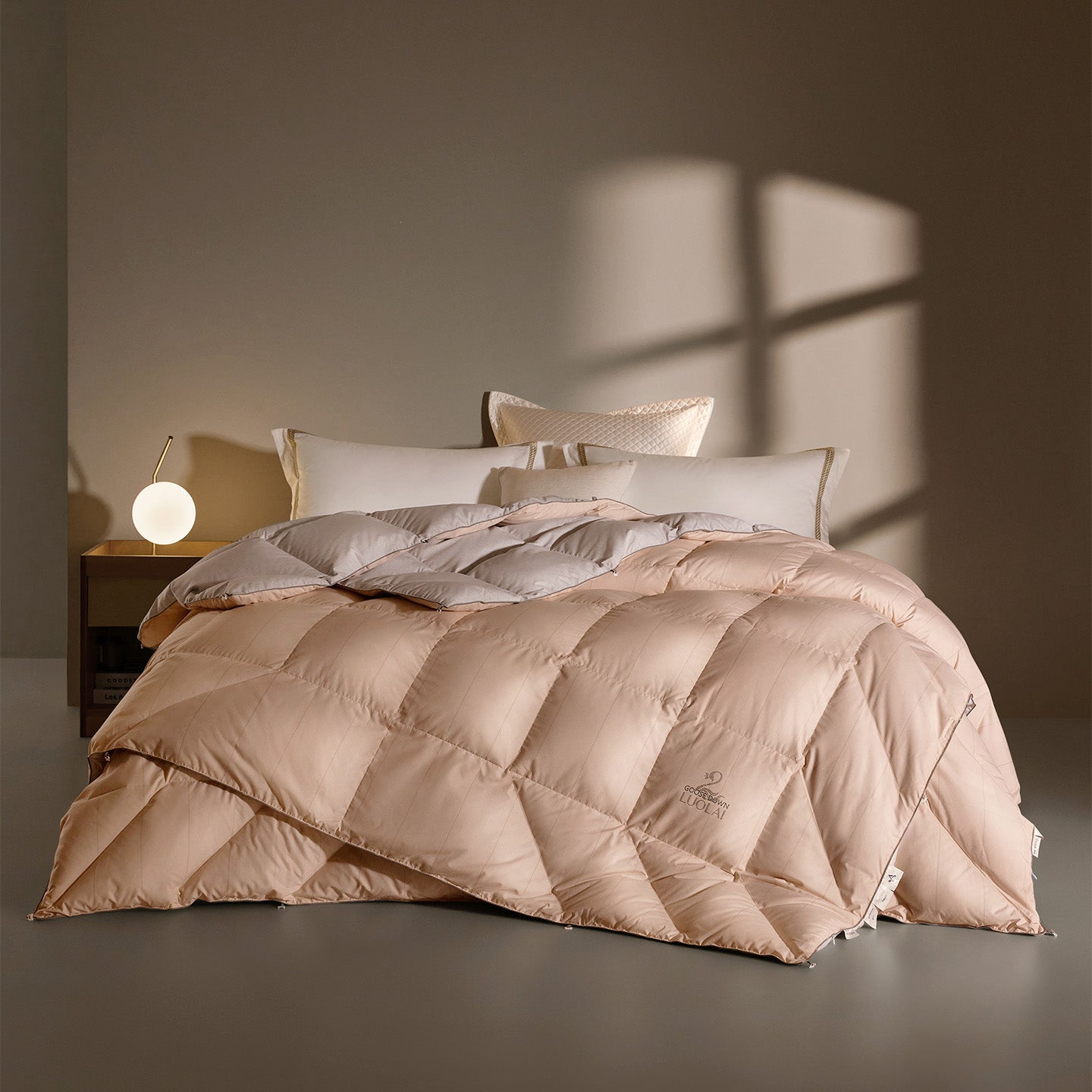 95% Goose Down Heavy-Weight Quilt | Snowfield Grade Warmth for Cold Air-Con Rooms & Travel