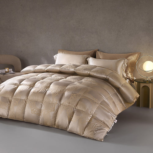 95% Polish Goose Down Luxury Quilt | Jacquard Weave, Hotel-Grade Warmth for Cold Air-Con Retreats