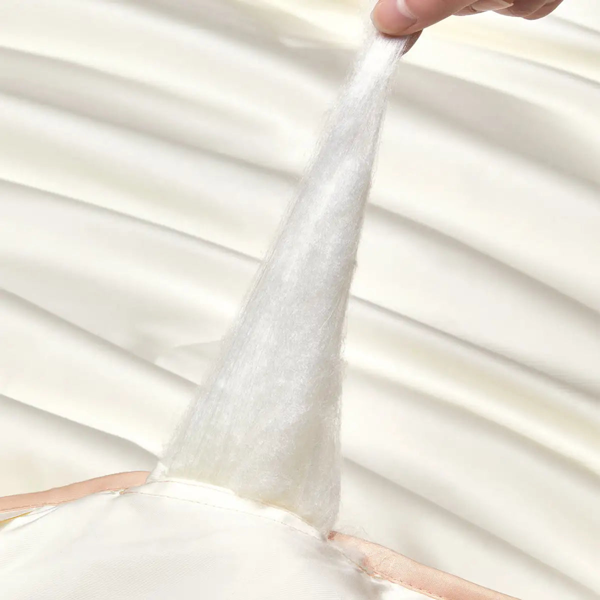 Traceable Silk-Fill Embroidered Cotton Duvet | Artisan Craftsmanship, Natural & Skin-Safe Comfort