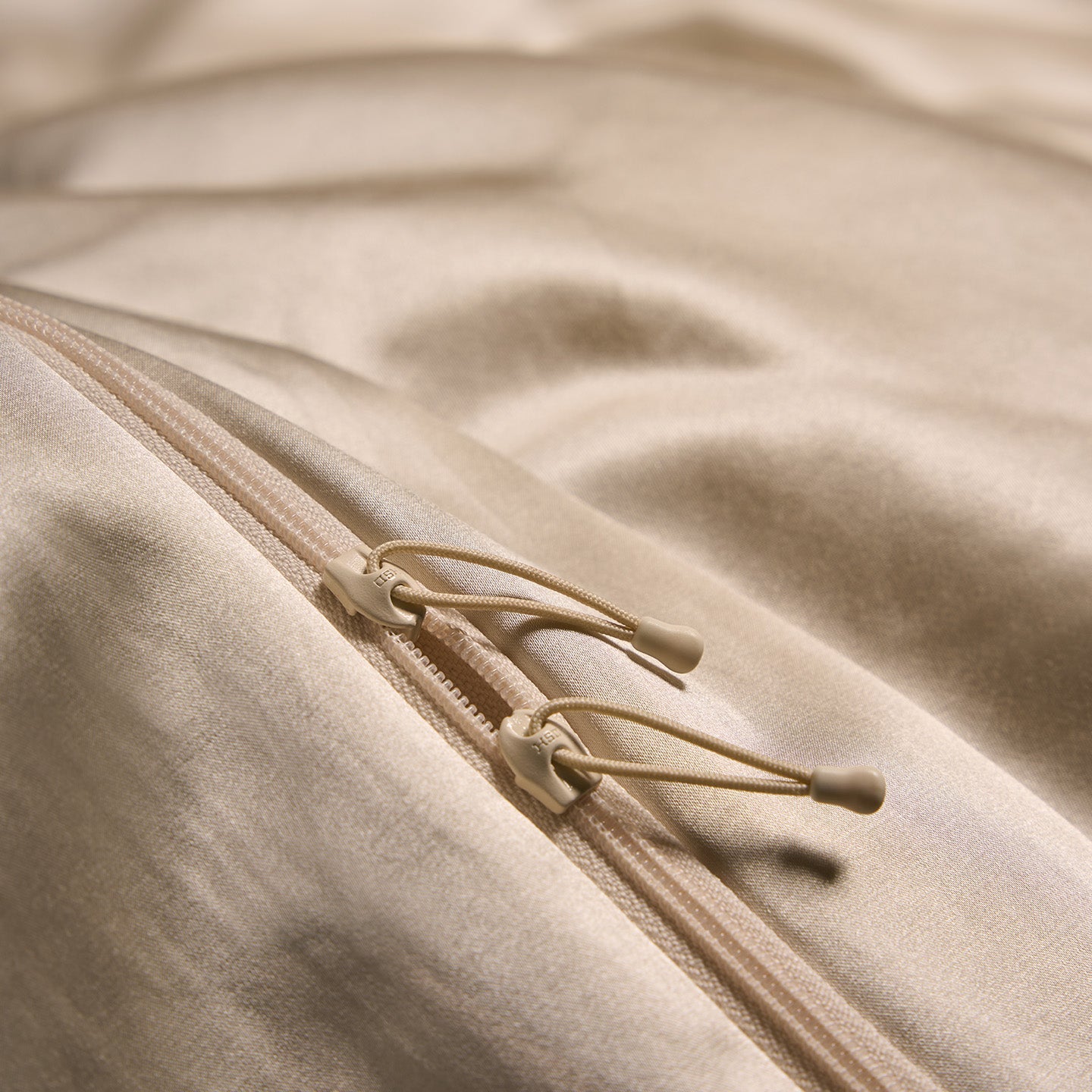 Premium Washable Mulberry Silk Comforter | Hotel-Grade Luxury Coverless Design for Deep Restful Sleep