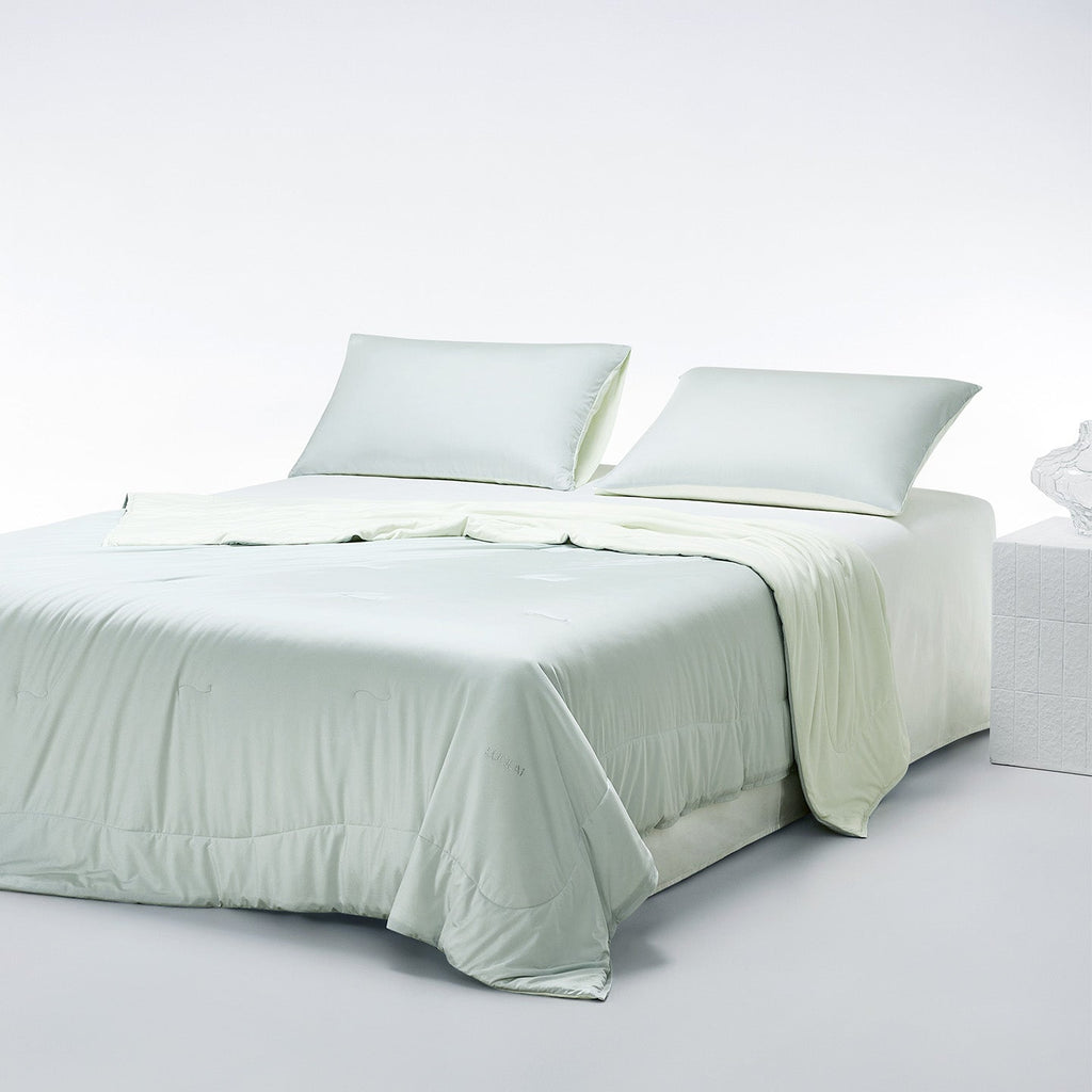 Quick-Dry Tussah Silk Comforter | Natural Cooling & Moisture-Wicking for Year-Round Comfort