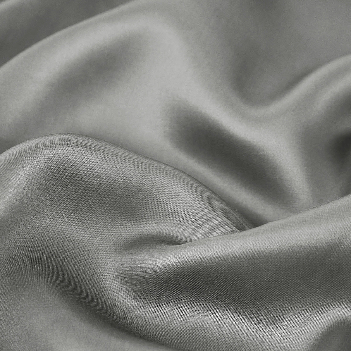 Mulberry Silk Duvet Cover | Naturally Cooling, Hypoallergenic & Silky-Smooth for Warm Nights