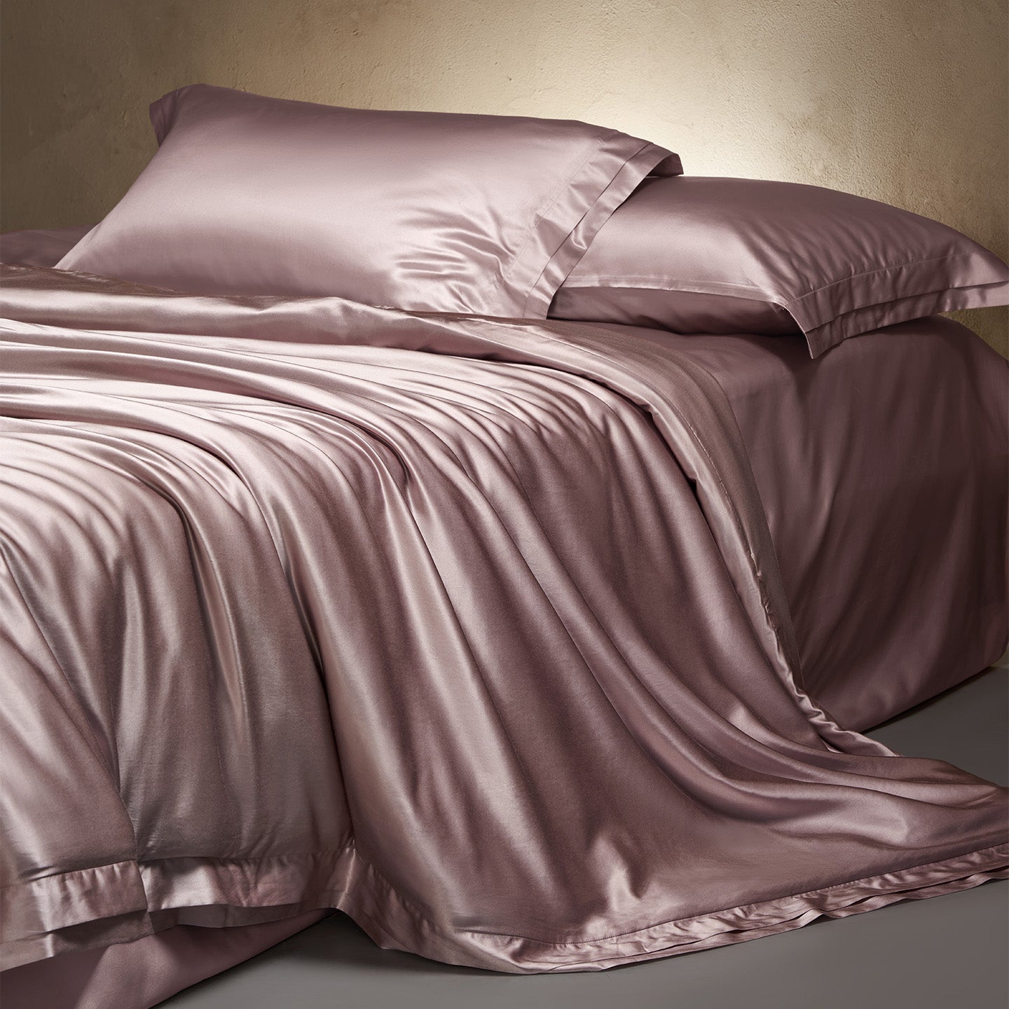 Premium Washable Mulberry Silk Comforter | Hotel-Grade Luxury Coverless Design for Deep Restful Sleep
