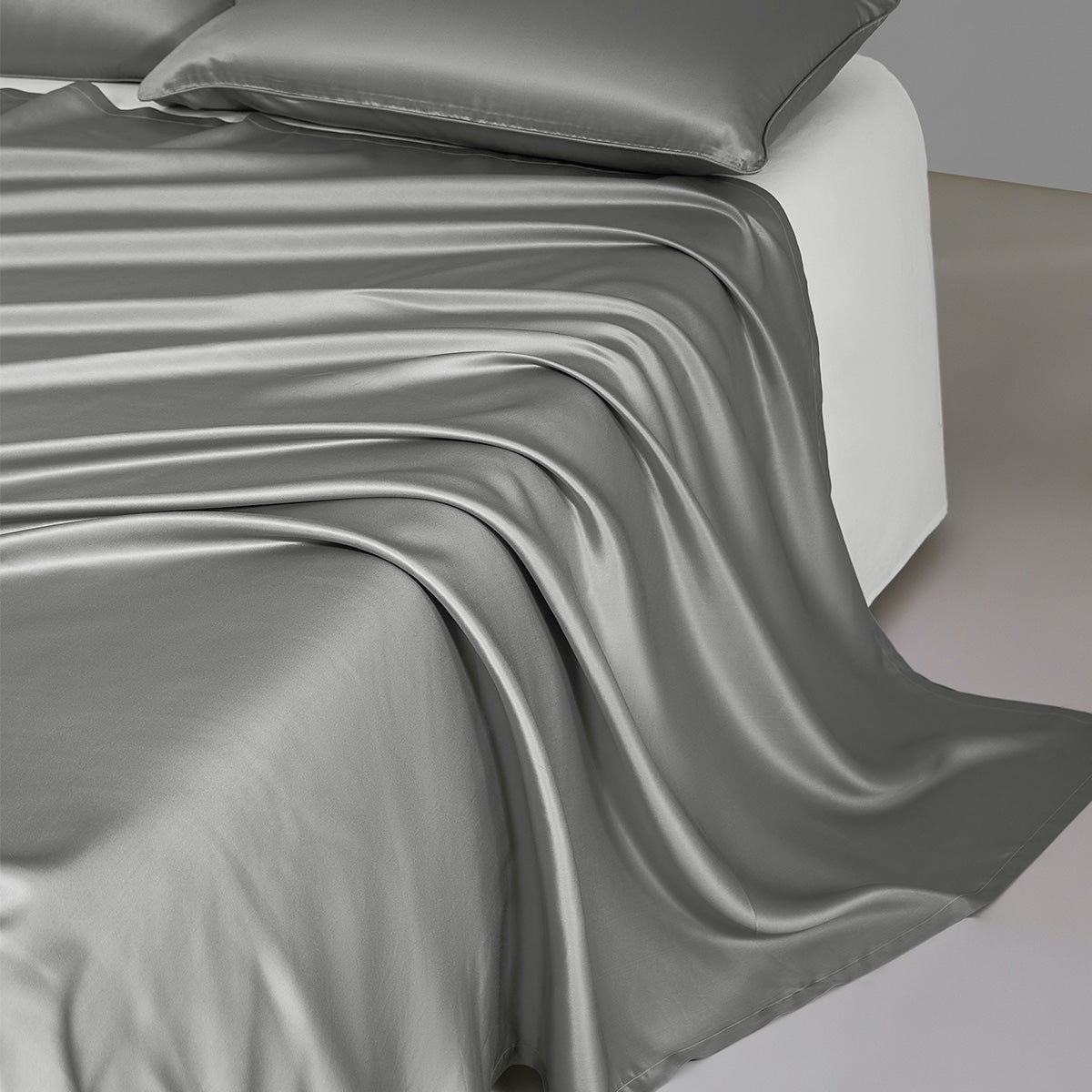 Mulberry Silk Flat Sheet | Cool-to-Touch, Skin-Nourishing & Lightweight for Singapore Nights