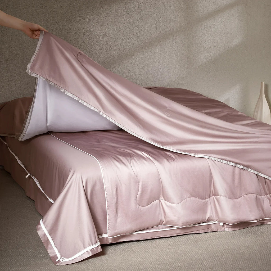 Washable Mulberry Silk Coverless Comforter | Machine-Safe, No-Cover Simplicity for Daily Use